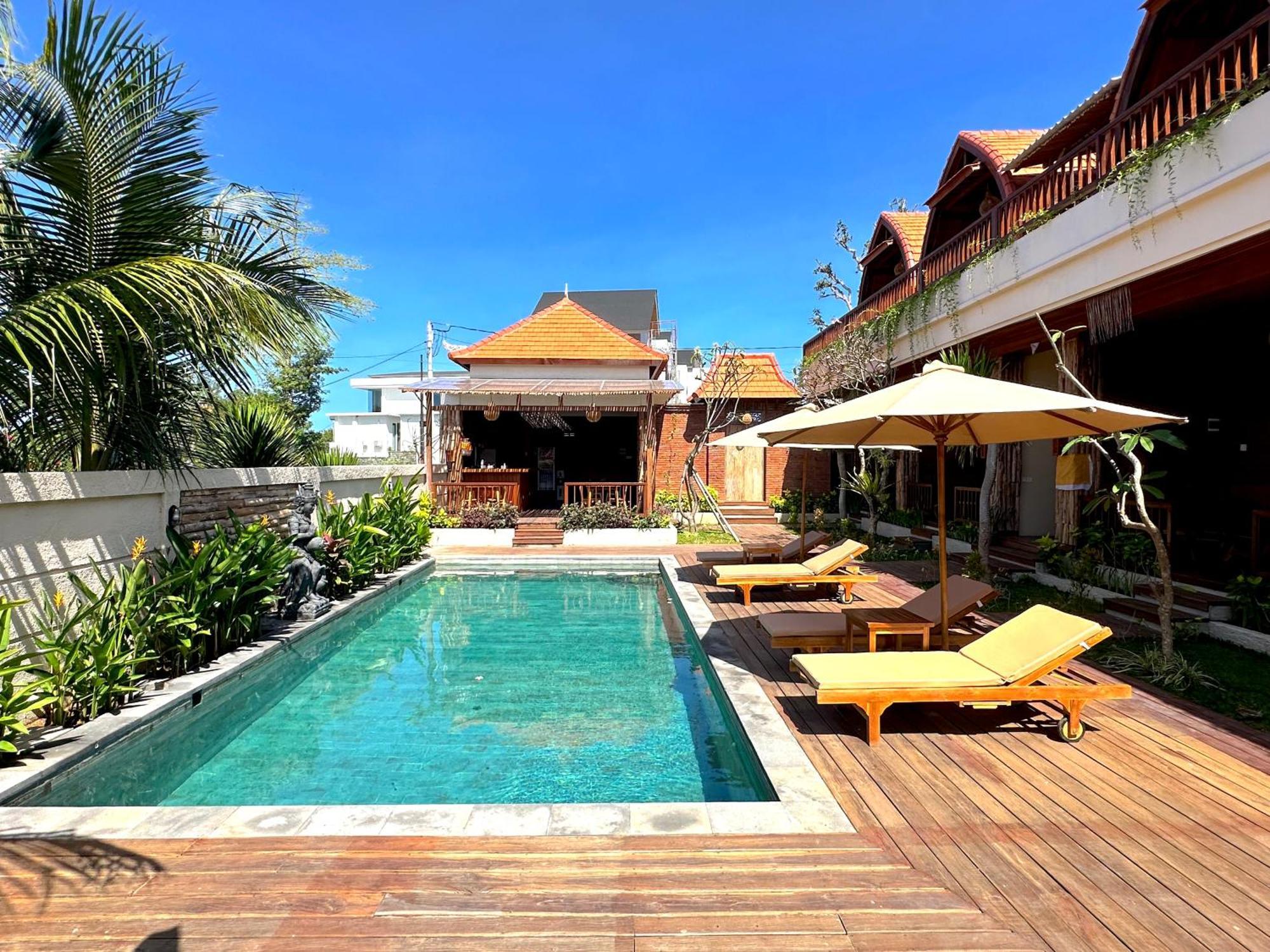 Puri Melati Hotell Uluwatu Exteriör bild
