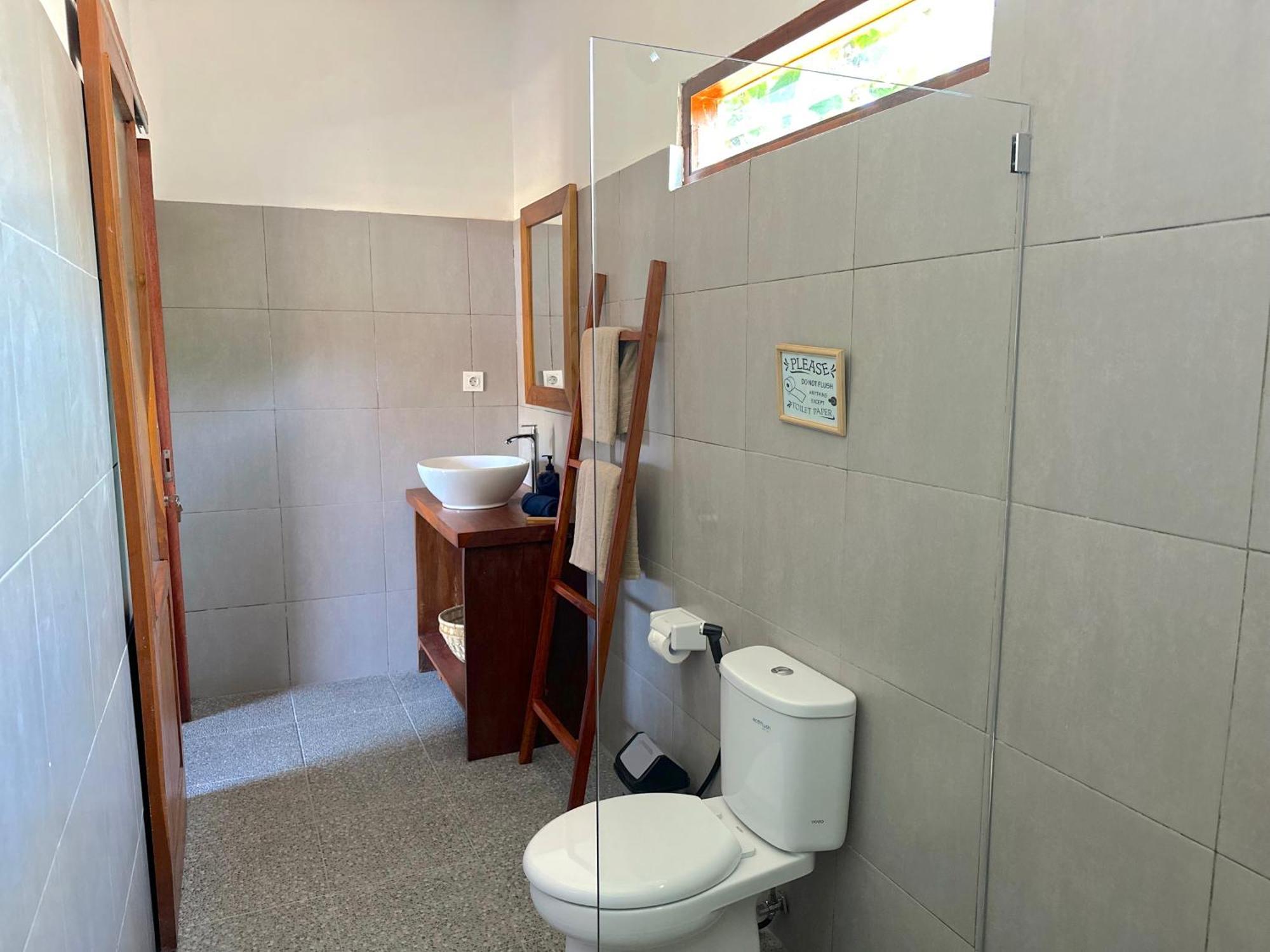 Puri Melati Hotell Uluwatu Exteriör bild