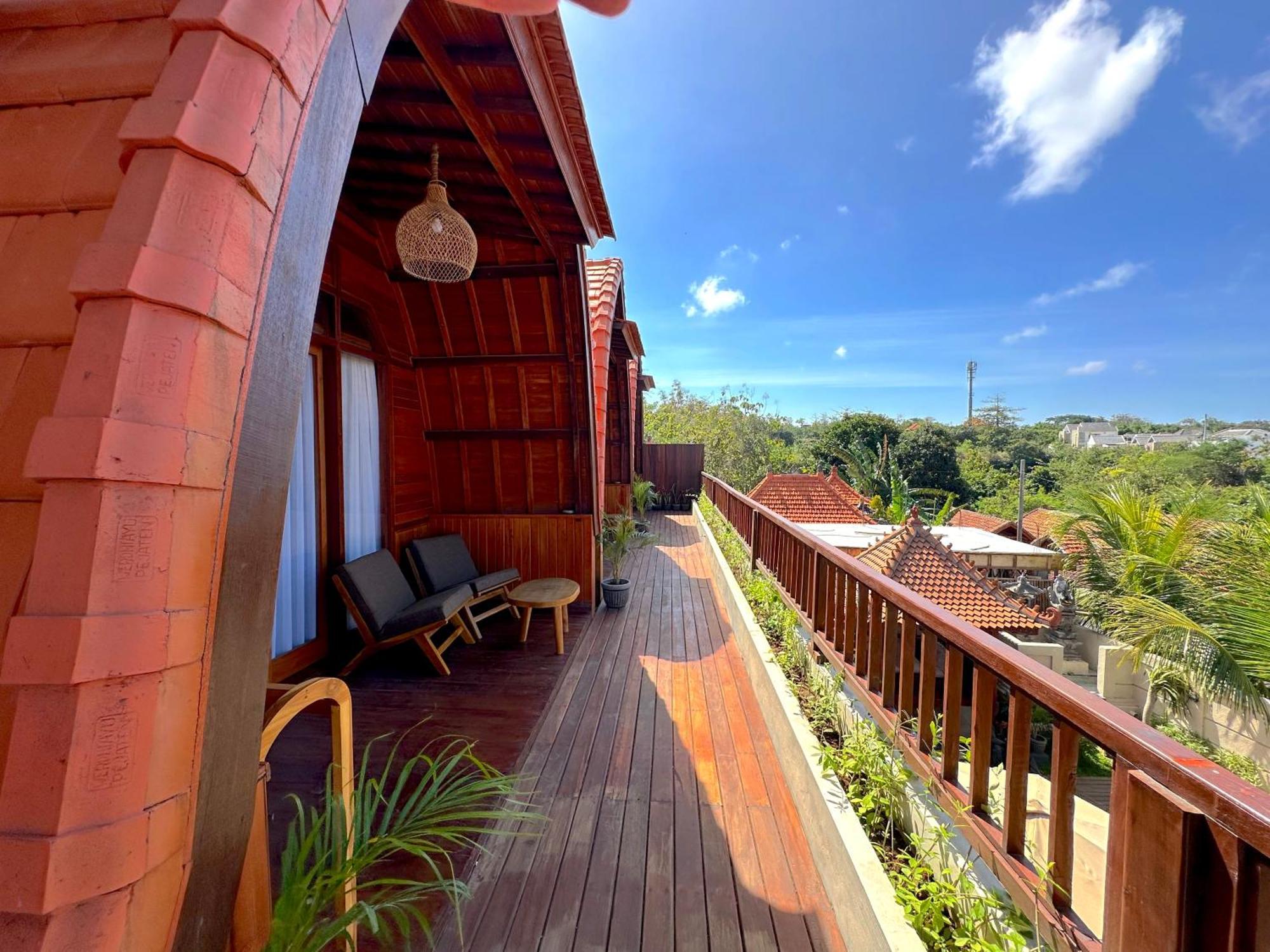 Puri Melati Hotell Uluwatu Exteriör bild