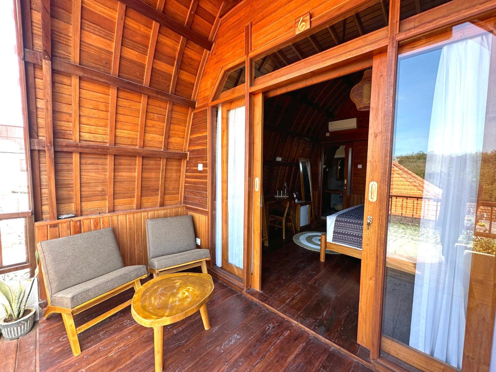 Puri Melati Hotell Uluwatu Exteriör bild